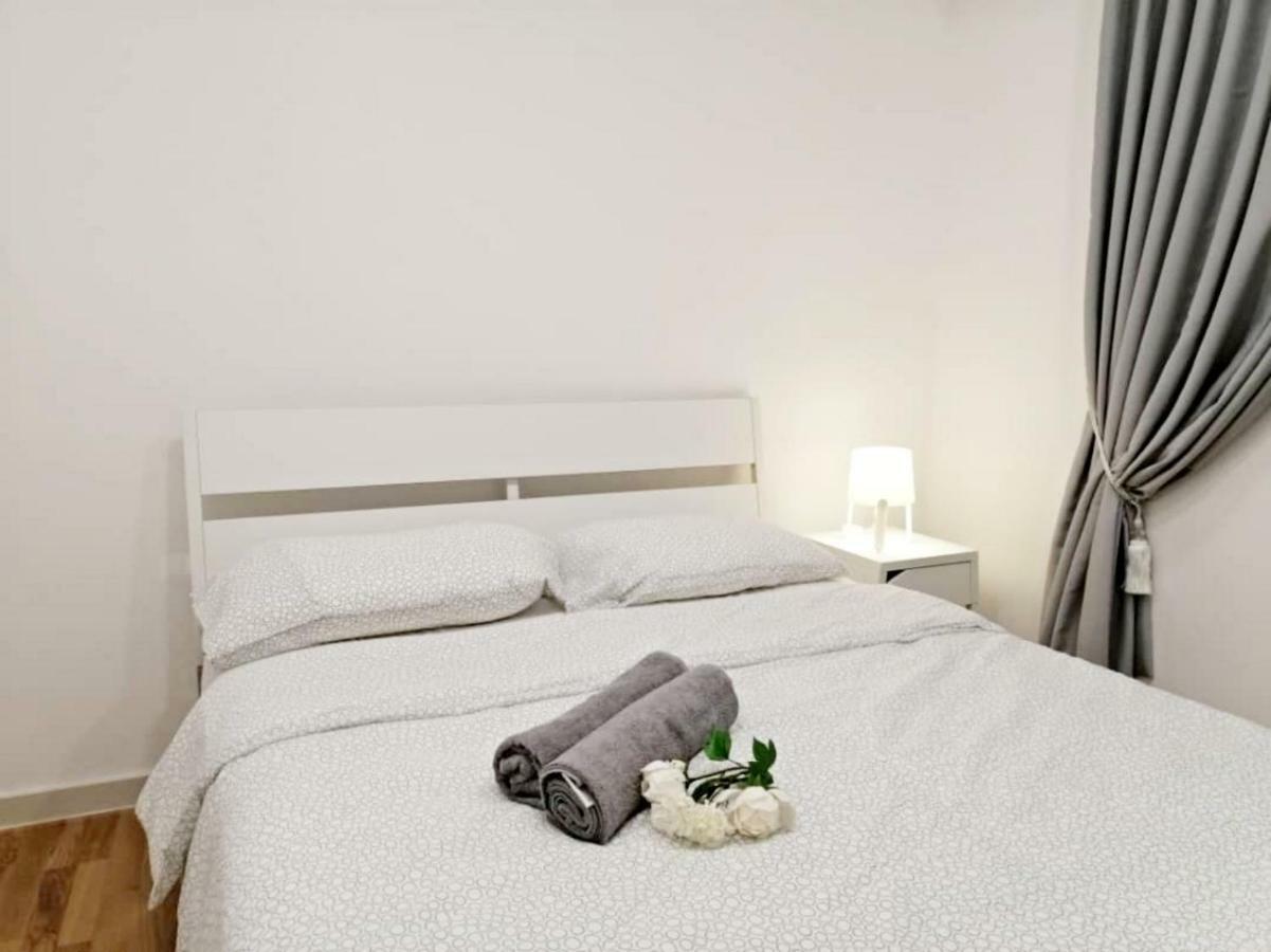 Iskandar Residences 3 Bedroom Nusajaya  Εξωτερικό φωτογραφία